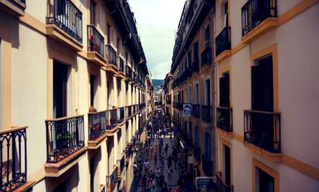 how often does mogothrow77software update